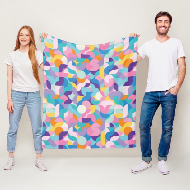 Purple & Pink Geometric Pattern Fleece Blanket (In Situ)