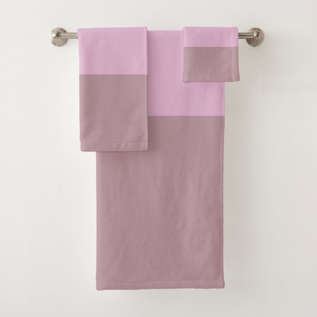 Purple Pink Striped Ombre Bath Towel Set (Insitu)