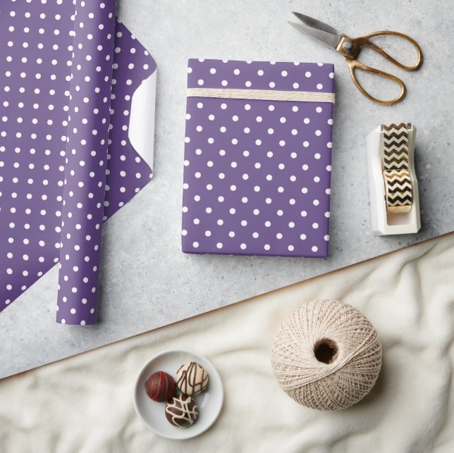 Purple Polka Dots Wrapping Paper (Crafts)