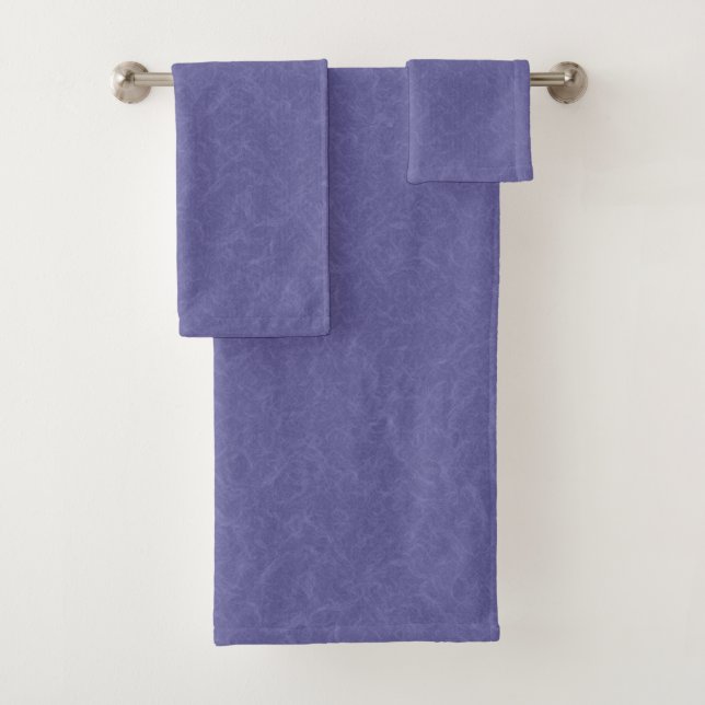 Purple textured surface swirling pattern bath towel set (Insitu)
