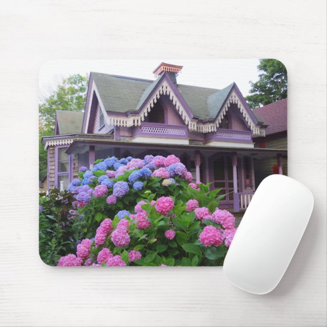 Purple Victorian Cottage - Martha's Vineyard Mouse Mat (With Mouse)