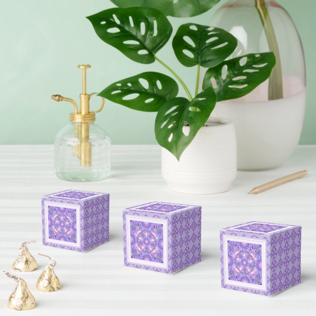 Purple W1 Favour Box (Multiple)