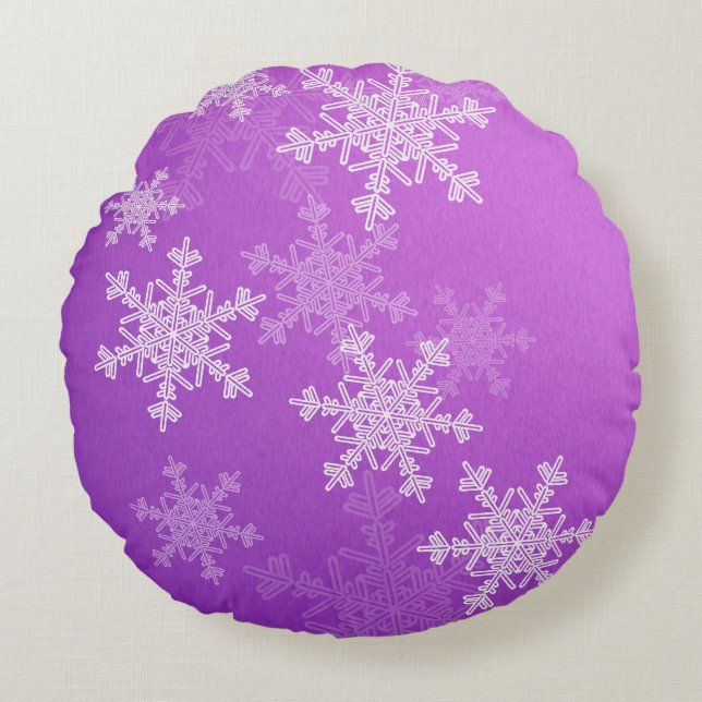 Purple White Snowflakes Minimalist Christmas Round Cushion (Front)