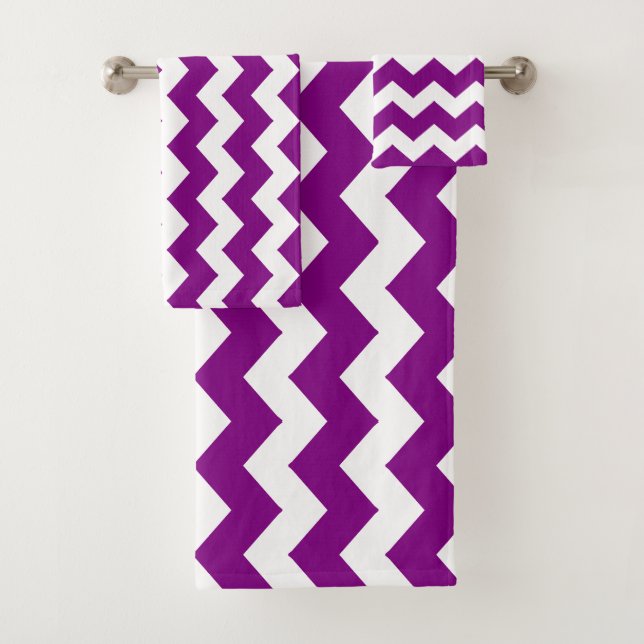 Purple Zigzag Striped Bath Towel Set (Insitu)