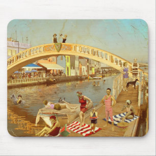 Put two Carcavelos. Aveiro (Portugal) Mouse Mat