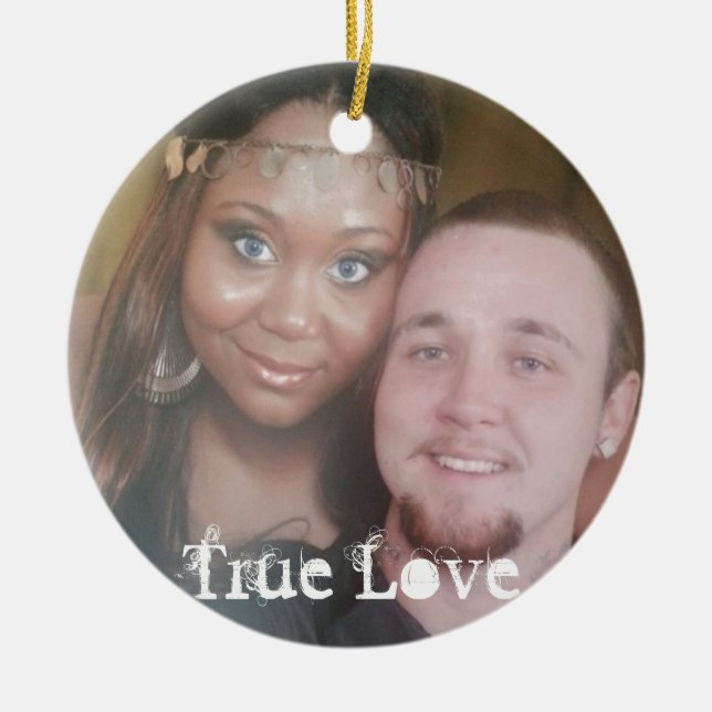 Put Your True Love Photo On A Circle Ornament (Front)