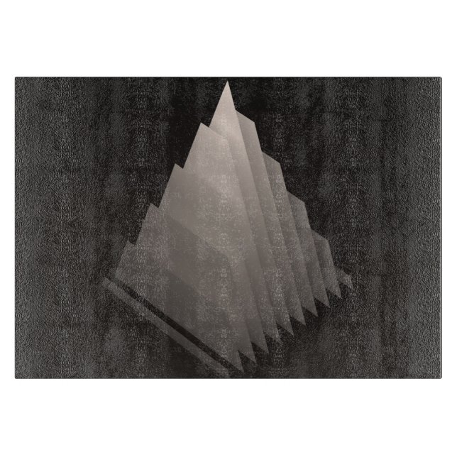 pyramide-sRGBGeometric Shapes 3D: Pyramid Cutting Board (Front)