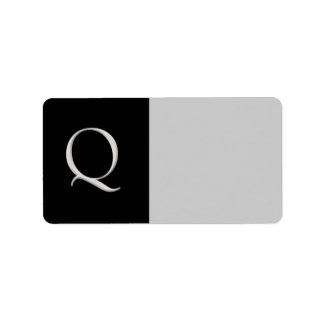"Q" Initial Custom Label