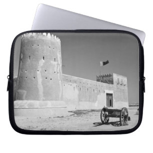 Qatar, Al Zubarah. Al-Zubarah Fort (b.1938) now Laptop Sleeve