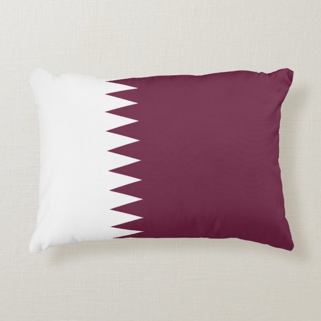 Qatar flag decorative cushion (Front)