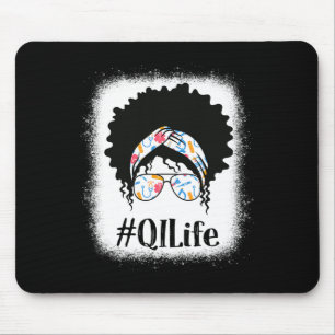 Qi Quality Improvement Nurse Black Afro Messy Bun  Mouse Mat
