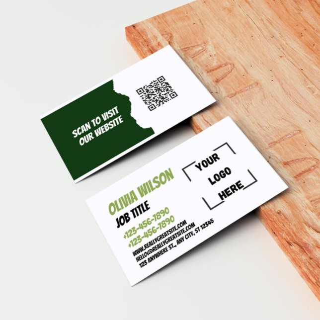 QR Code Social Media Modern Business Card (Creator Uploaded)