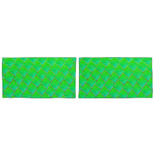 Quadrados verde azulado, linhas de três cores. pillowcase