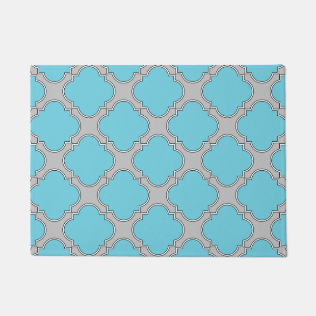 Quatrefoil blue and gray doormat (Front)