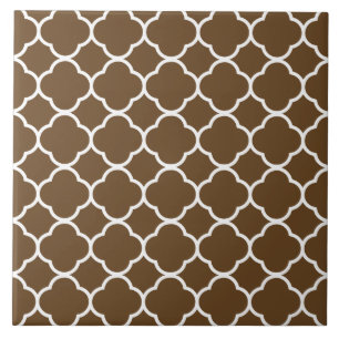 Quatrefoil Pattern Brown Tile
