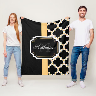 Quatrefoil Pattern Fleece Blanket