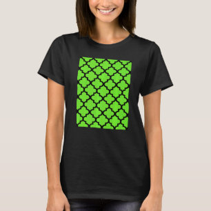 Quatrefoil Pattern In Black Outline On Vivid Green T-Shirt