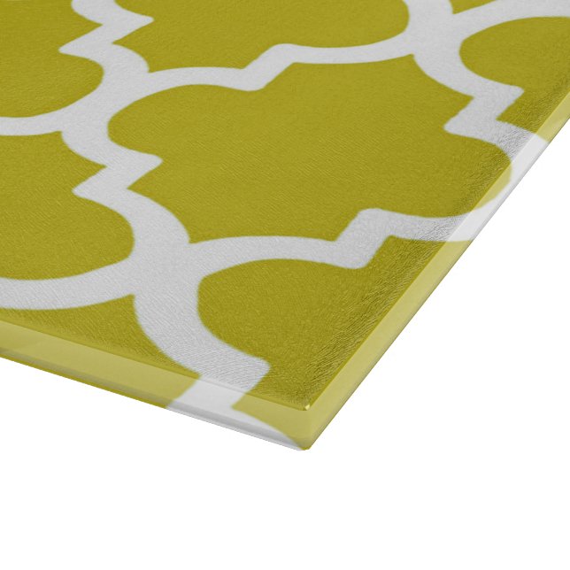 Quatrefoil Pattern In Yellow Cutting Board (Corner)