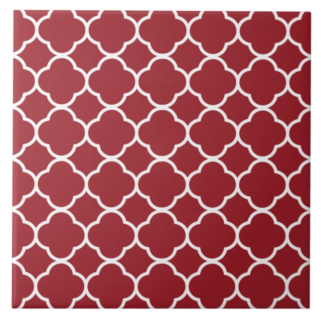 Quatrefoil Pattern Red Tile (Front)