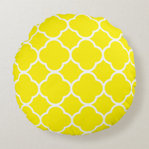 Quatrefoil Patterns Bright Sunshine Yellow White Round Cushion