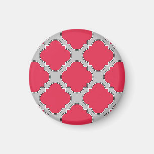 Quatrefoil red and grey magnet