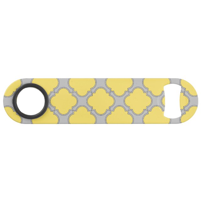 Quatrefoil yellow and gray (Front (Horizontal))