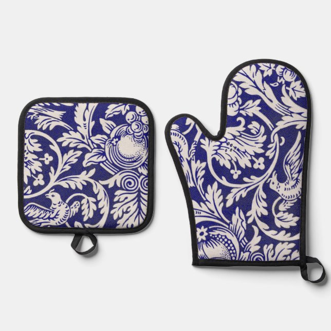 Queen Anne, William Morris Oven Mitt & Pot Holder Set (Front)