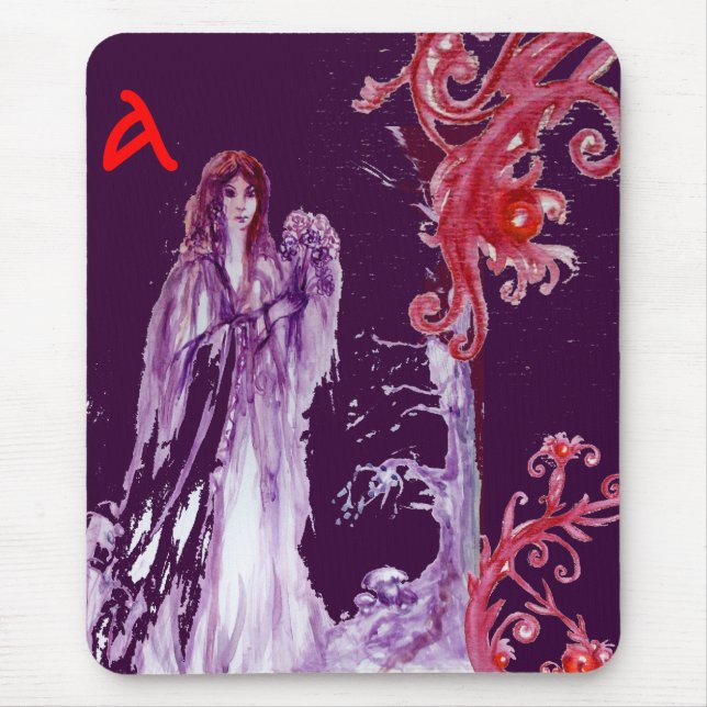 QUEEN GUINEVERE MONOGRAM MOUSE MAT (Front)