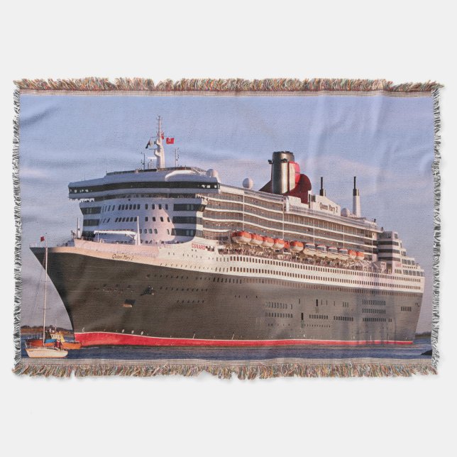 Queen Mary 2 cruise ship Throw Blanket (Front)