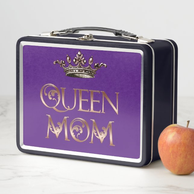 Queen Mum  Metal Lunch Box (In Situ)
