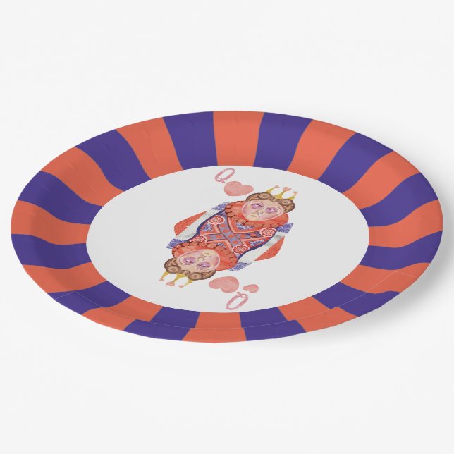 Queen of Hearts Sunburst Paper Plate (Angled)