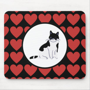 Queen of red hearts cat black white mouse mat