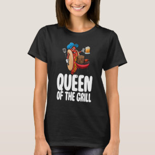 Queen Of The Grills  Women Foodie Sausage Love 2 T-Shirt