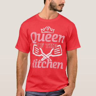 Queen Of The Kitchen Cooking Master Chef Hat Cook  T-Shirt