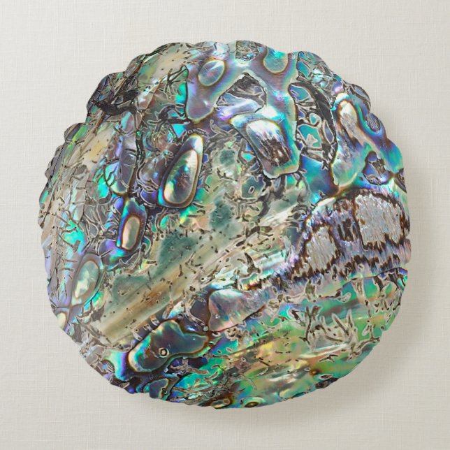 Queen paua shell round cushion (Front)