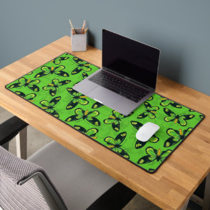 Queen Victoria' s birdwing butterfly Desk Mat