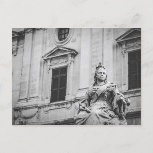 Queen Victoria sculpture in La Valletta, Malta Postcard