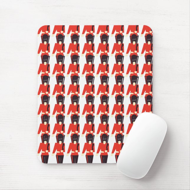 Queens Guard Soldiers Pattern Mouse Mat (With Mouse)