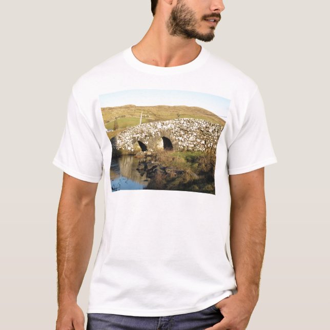 Quiet man bridge T-Shirt (Front)