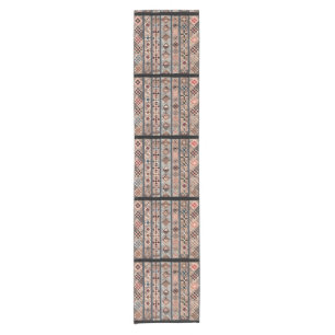 Quilt with geometric shapes short table runner