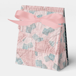 Quilted faux Gift box