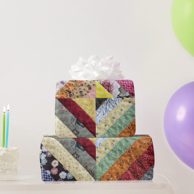Quilted Print Pattern Wrapping Paper (Party Gifts)