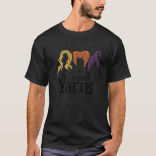 Quilting Witch I Smell Yarns  Halloween Yarning Co T-Shirt