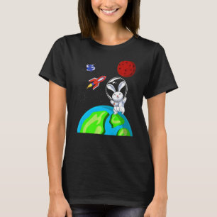 Rabbit Animal Outer Space Rocket Astronaut Bunny T-Shirt