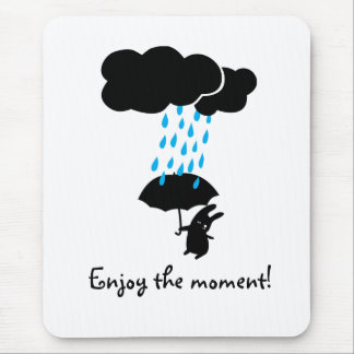 Rabbit in the rain mouse mat