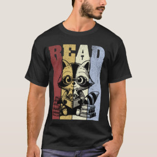Raccoon Reading Books Love Animals Vintage Librari T-Shirt