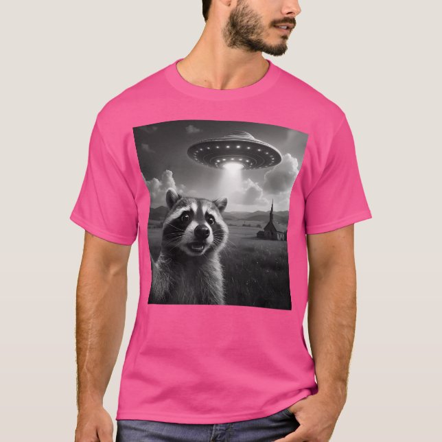 Racoon Selfie With Ufo T-Shirt (Front)
