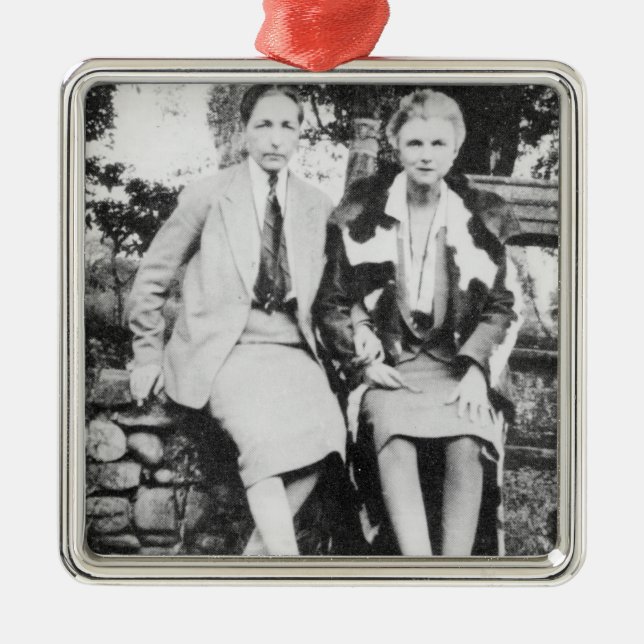 Radclyffe Hall and Una Vincenzo Metal Tree Decoration (Front)