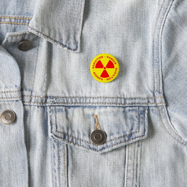 Radiation Warning 3 Cm Round Badge (In Situ)