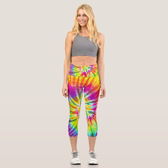 Rainbow colour spiral pattern capri leggings (Front)